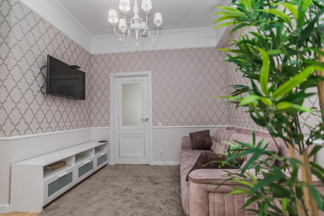 Luxury Best Grand New Apartaments Ultra Central Chişinau Exteriör bild