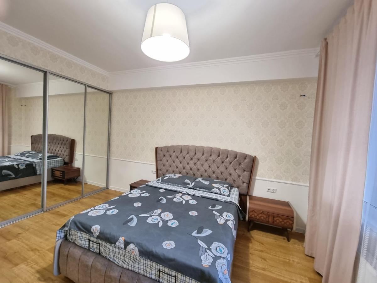 Luxury Best Grand New Apartaments Ultra Central Chişinau Exteriör bild